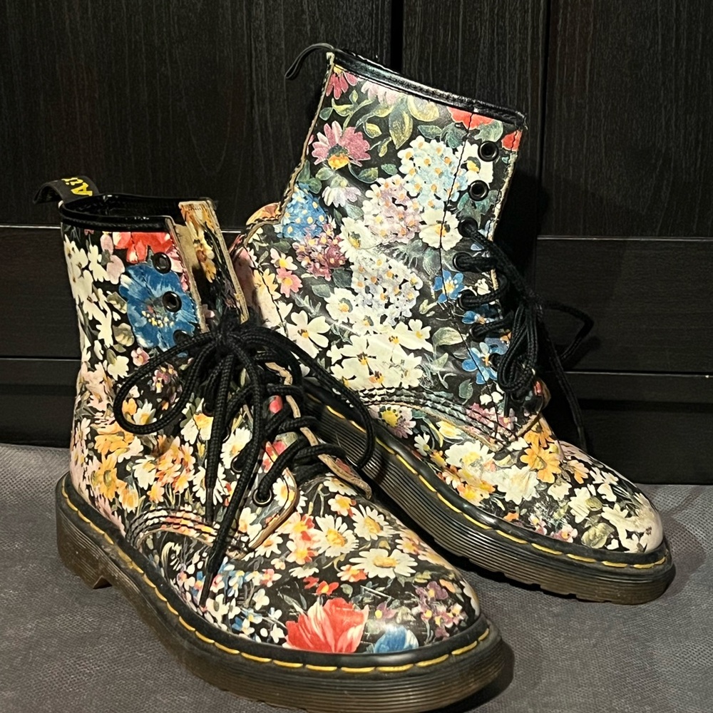 Rare Vintage Dr. Martens Floral Women’s Combat Boots
